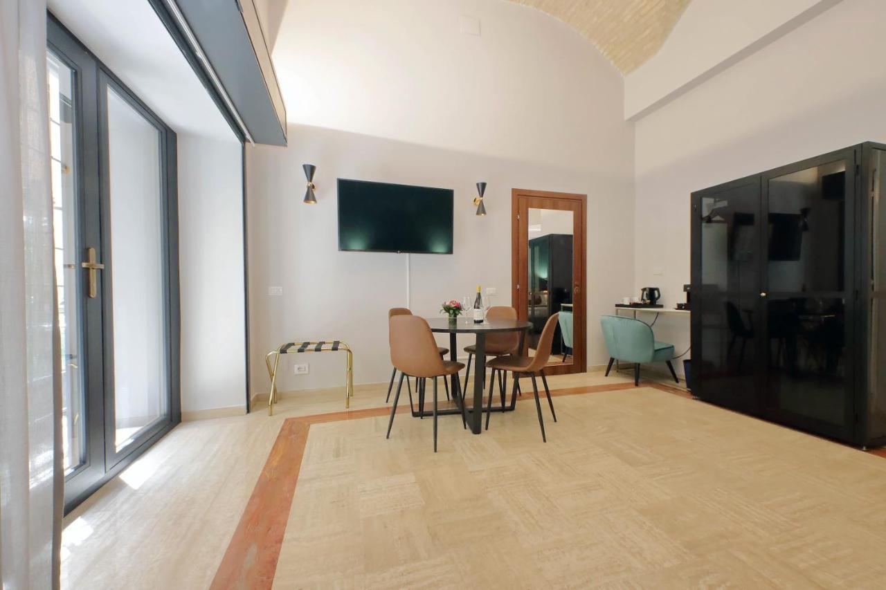 Charming Suites Navona Roma Exterior foto
